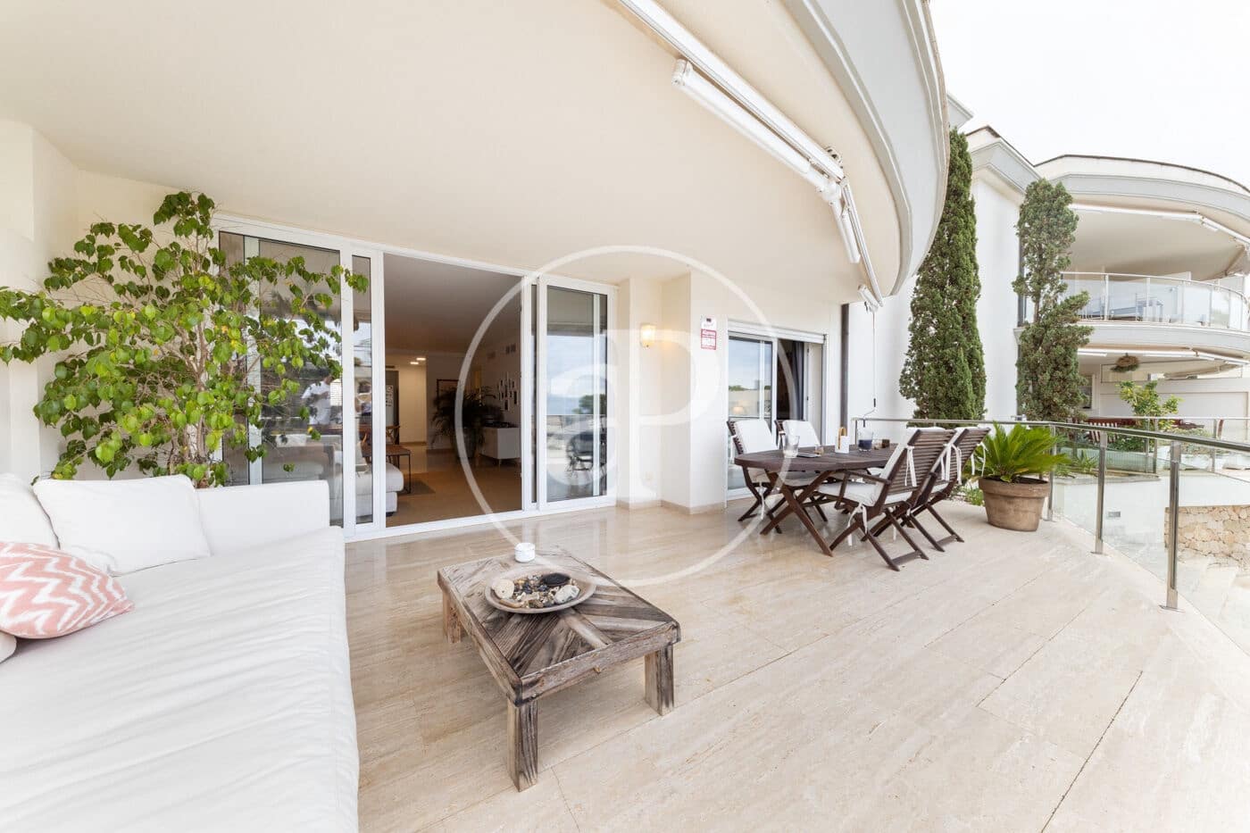 3 soverom Leilighet til leie i Llucmajor med svømmebasseng - € 3 800 (Ref: 9232916)