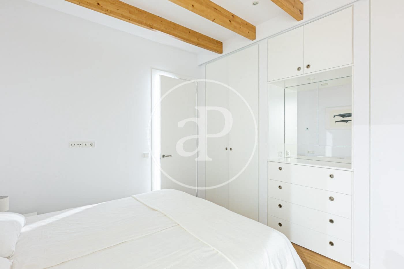 1 sovrum Lägenhet att hyra i Palma de Mallorca med garage - 1 800 € (Ref: 9232917)