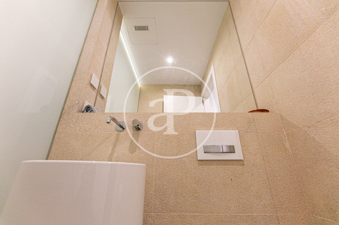 1 sovrum Lägenhet att hyra i Palma de Mallorca med garage - 1 800 € (Ref: 9232917)