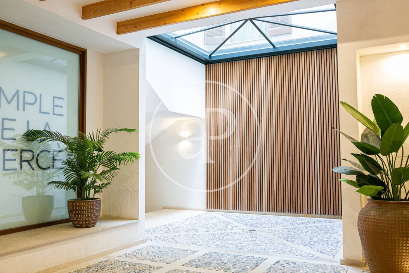 1 sovrum Lägenhet att hyra i Palma de Mallorca med garage - 1 800 € (Ref: 9232917)