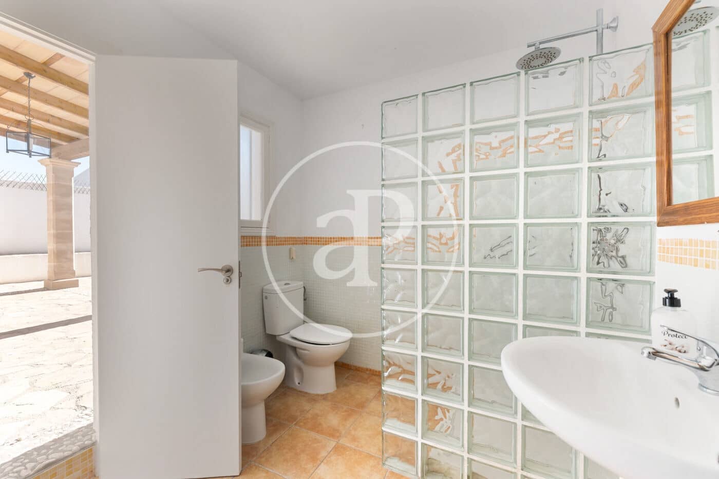 5 soveværelse Villa til salg i Sant Joan - € 495.000 (Ref: 9240426)