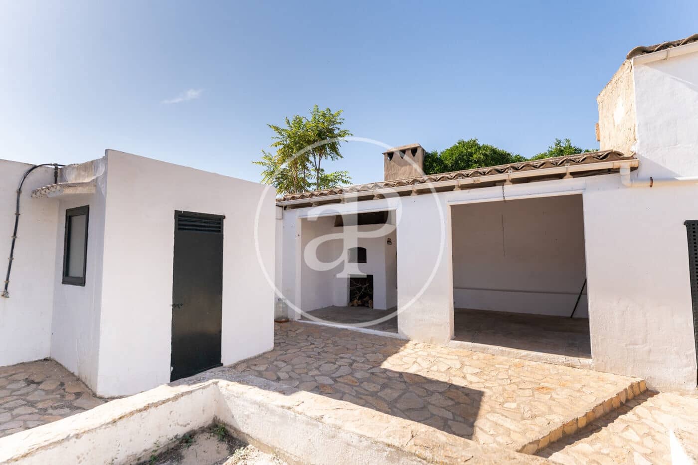 5 soveværelse Villa til salg i Sant Joan - € 495.000 (Ref: 9240426)