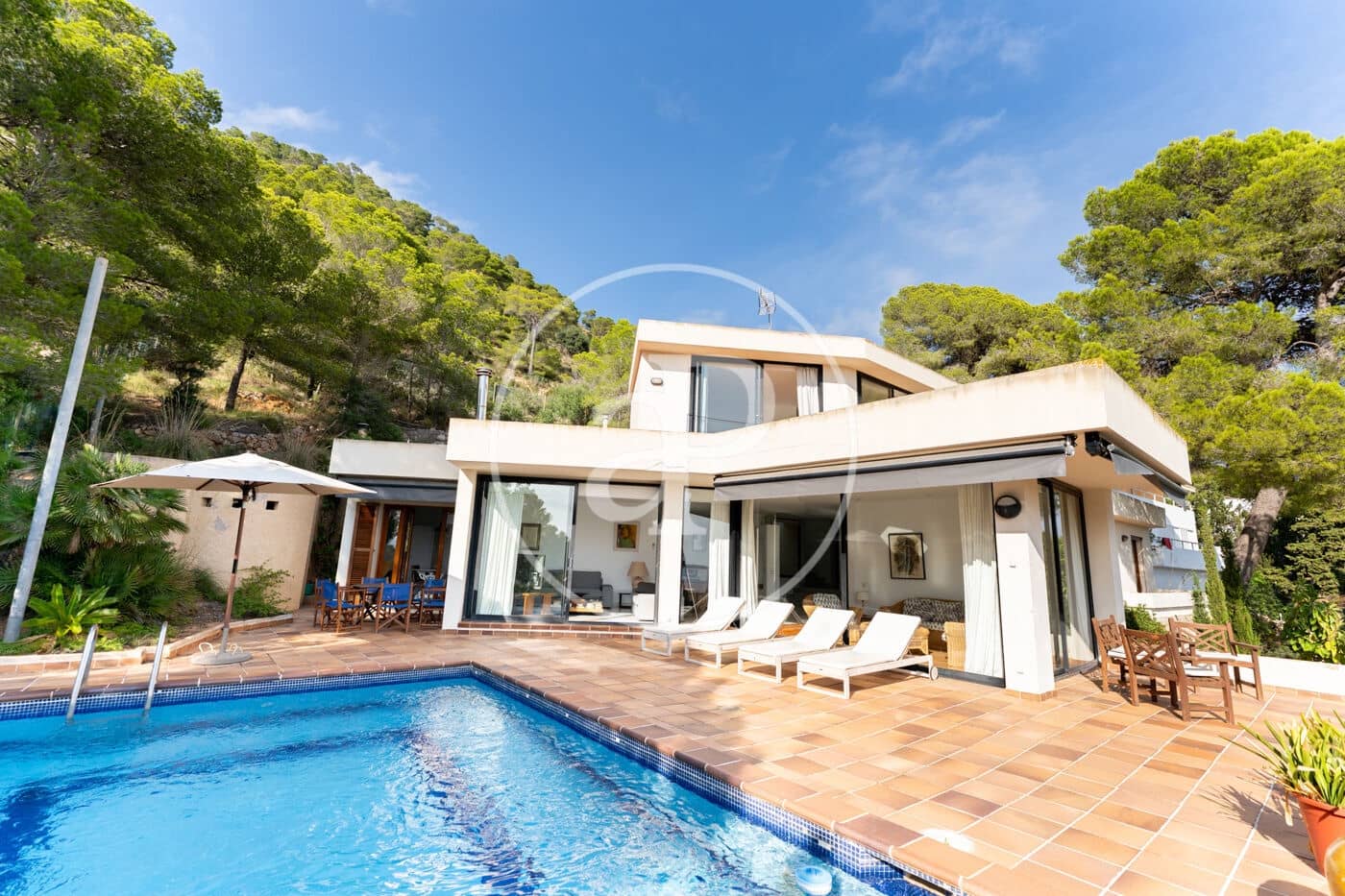 4 soverom Villa til salgs i Cala Millor med svømmebasseng - € 2 950 000 (Ref: 9264545)