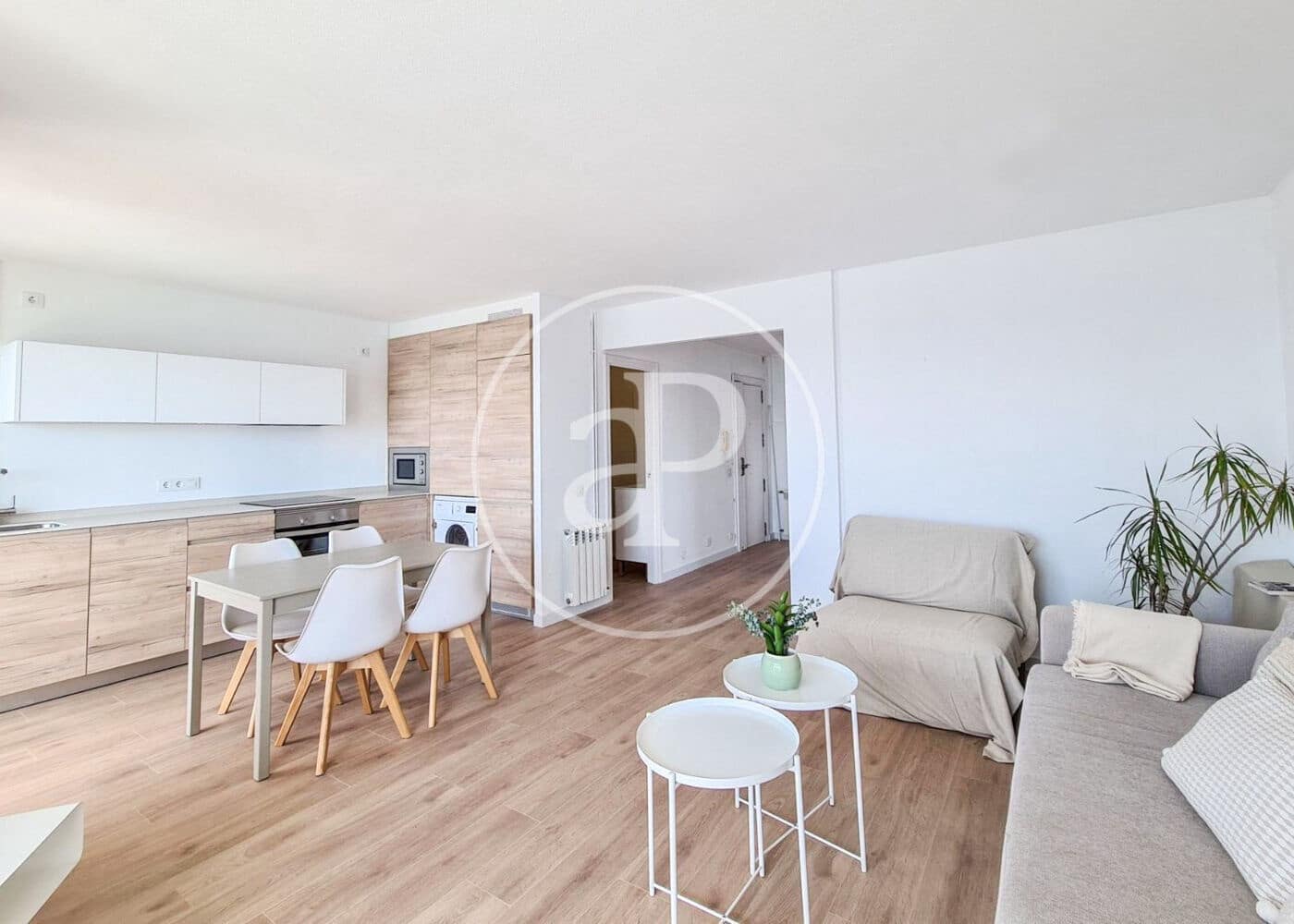 2 slaapkamer Appartement te huur in San Agustin / Sant Agusti met zwembad - € 1.950 (Ref: 9301059)