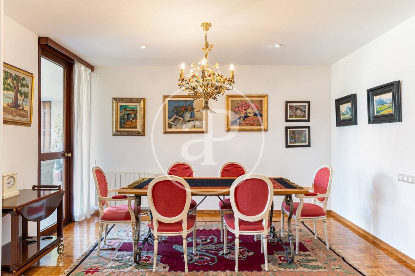 3 slaapkamer Appartement te huur in Palma de Mallorca met garage - € 3.200 (Ref: 9303548)