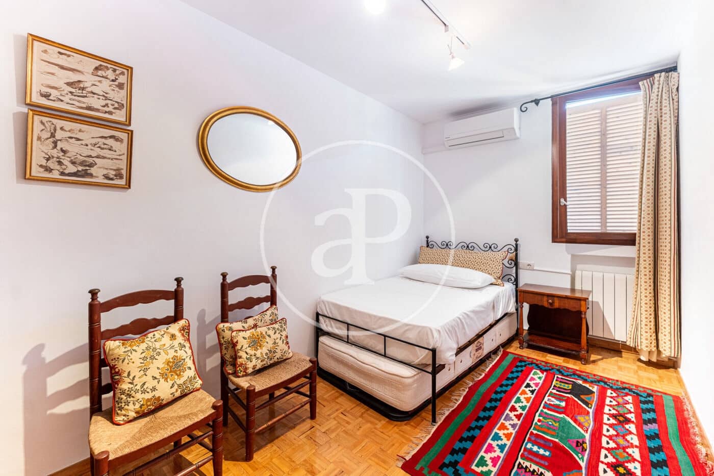 3 slaapkamer Appartement te huur in Palma de Mallorca met garage - € 3.200 (Ref: 9303548)