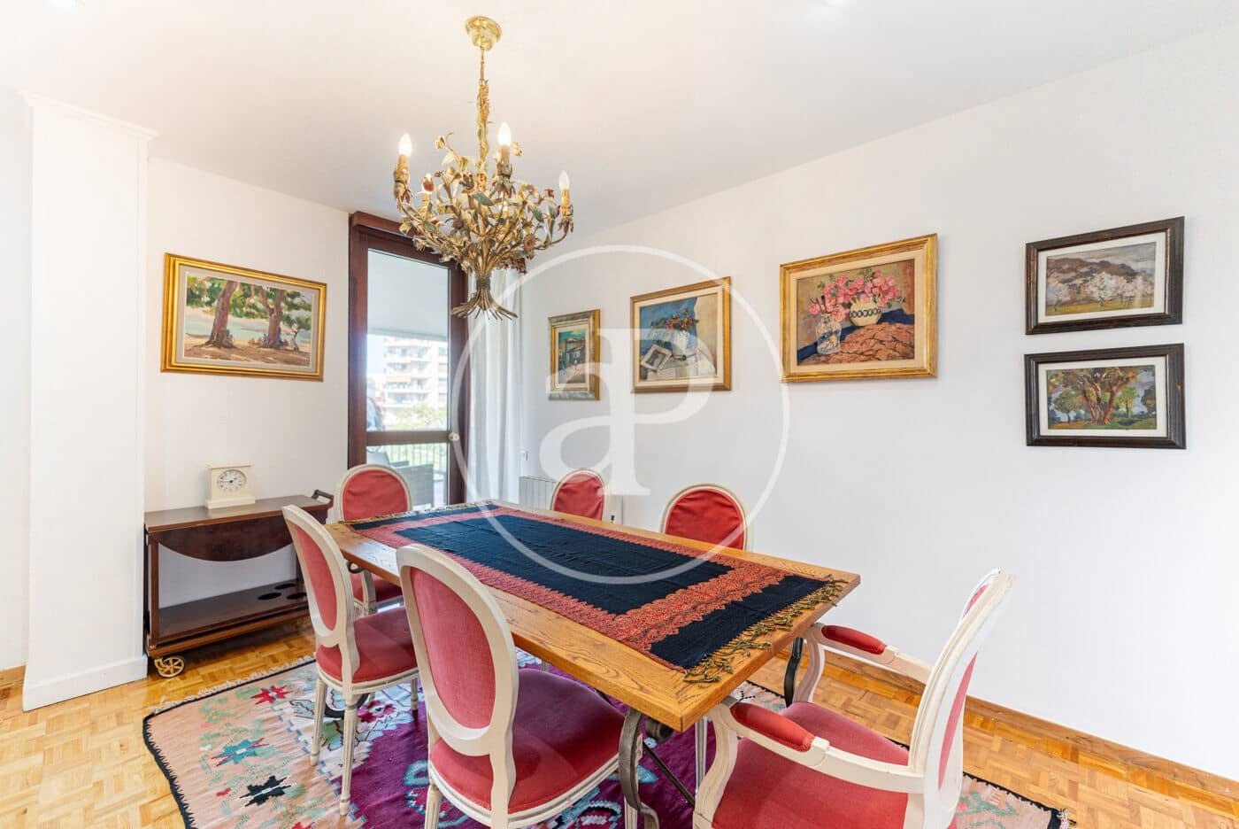 3 slaapkamer Appartement te huur in Palma de Mallorca met garage - € 3.200 (Ref: 9303548)