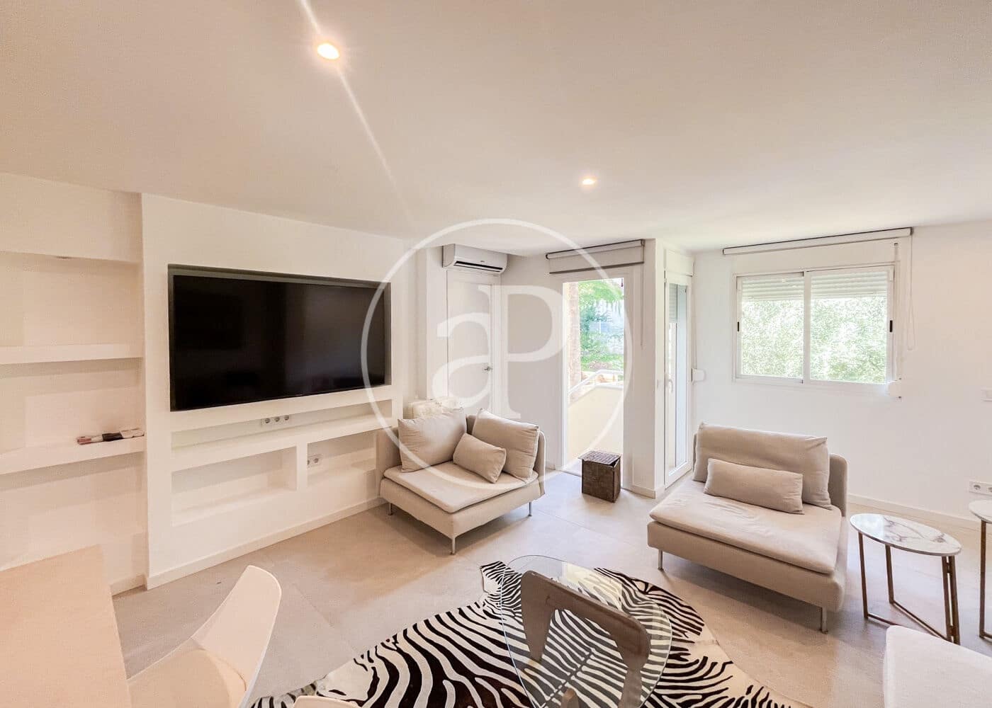 2 Zimmer Apartment zu vermieten in Palma de Mallorca mit Pool Garage - 1.800 € (Ref: 9303549)