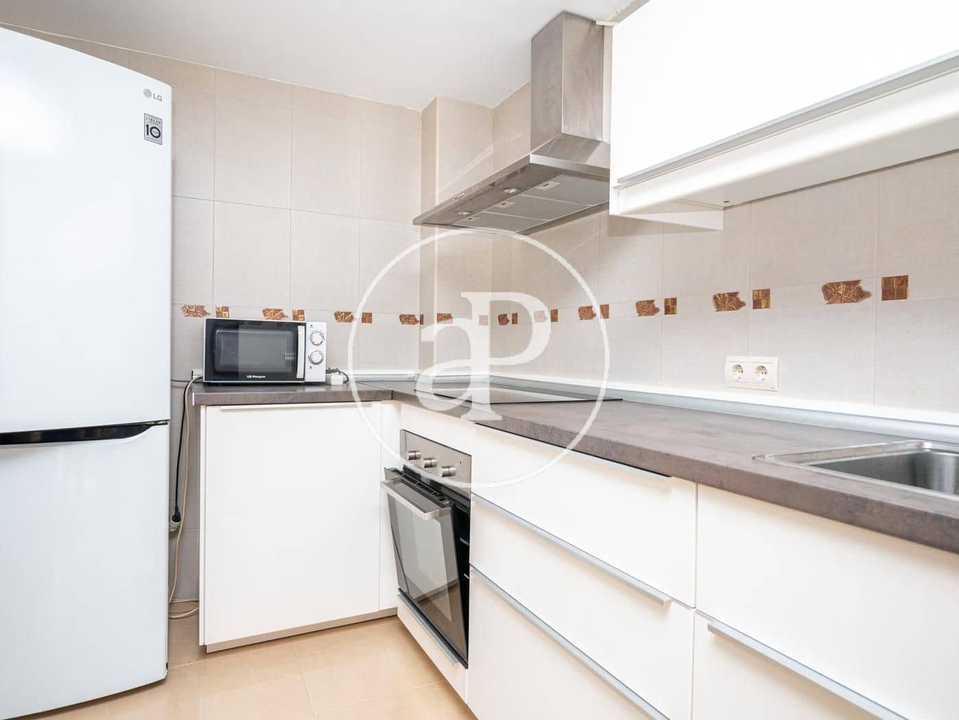 3 bedroom Apartment for rent in Sa Cabaneta / La Cabaneta - € 2,100 (Ref: 9334986)