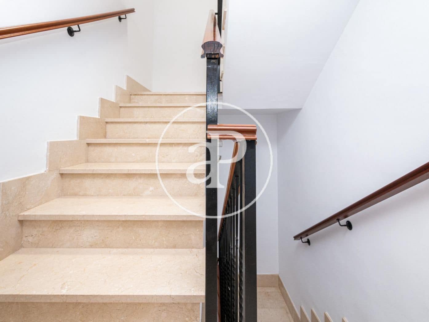 3 bedroom Apartment for rent in Sa Cabaneta / La Cabaneta - € 2,100 (Ref: 9334986)