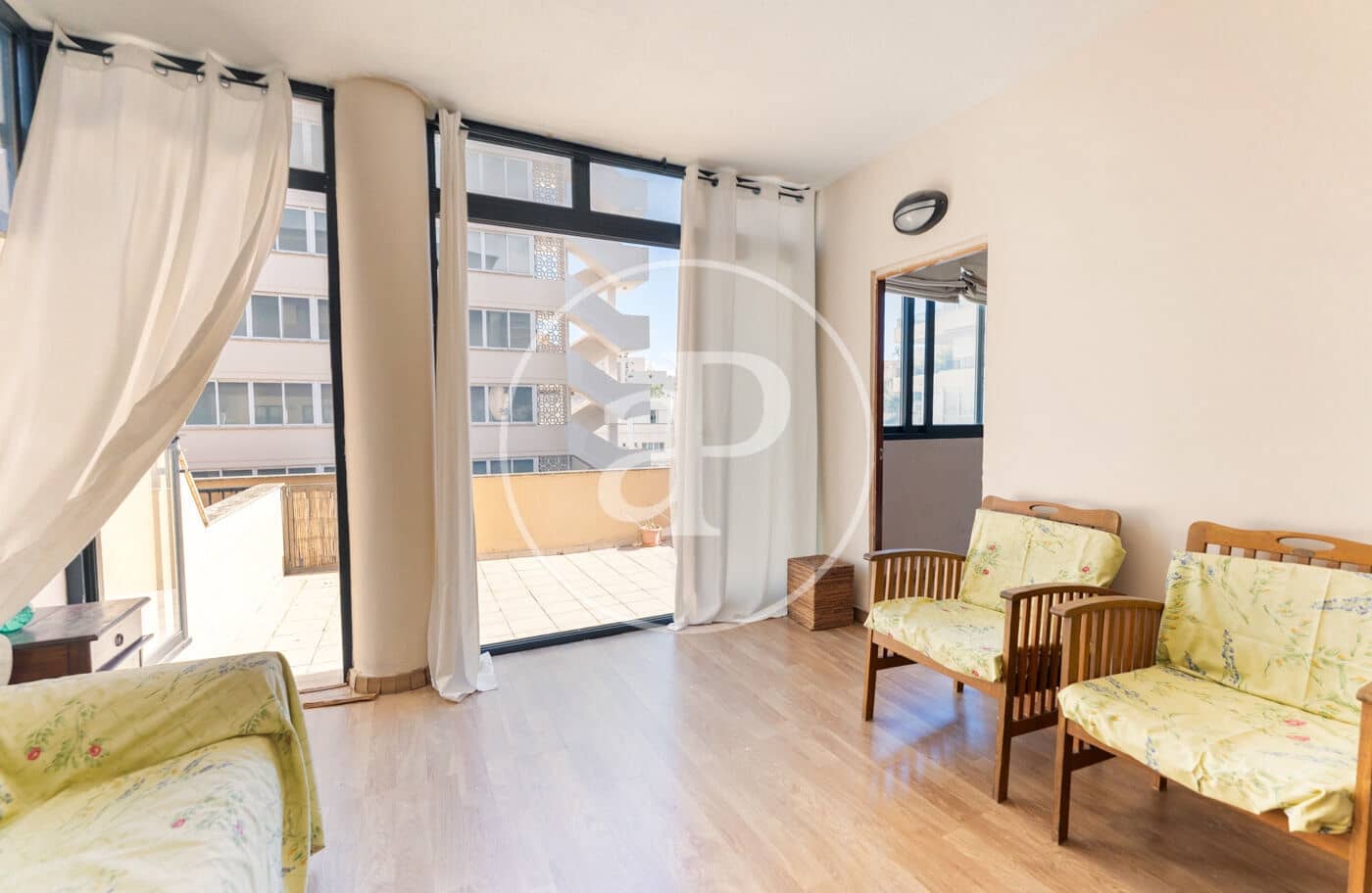 3 soveværelse Lejlighed til salg i Palma de Mallorca med swimmingpool - € 760.000 (Ref: 9372017)