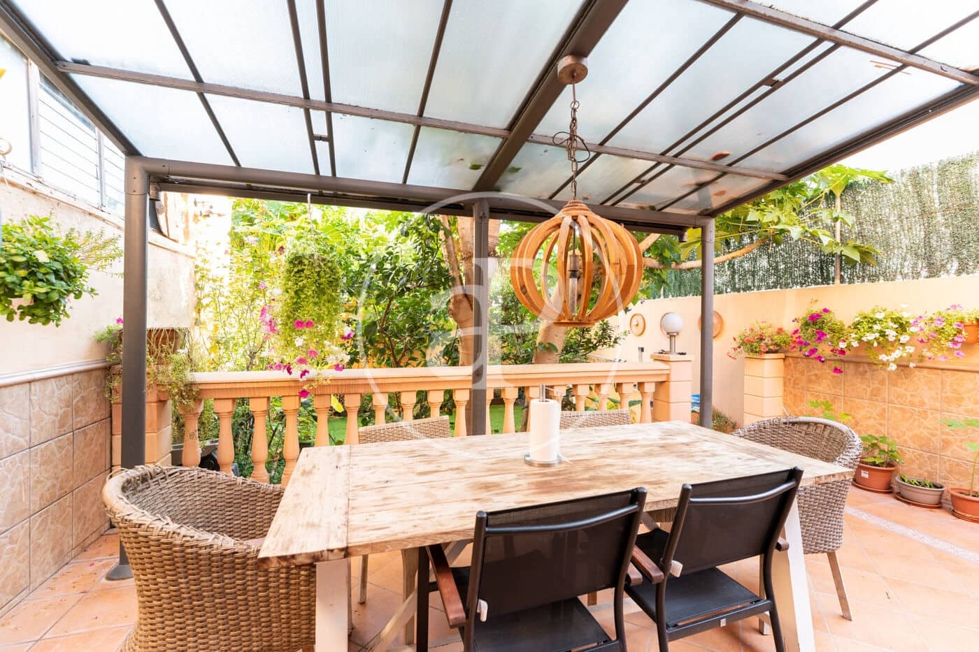 Chalet de 2 habitaciones en Palma de Mallorca en venta - 555.000 € (Ref: 9372018)