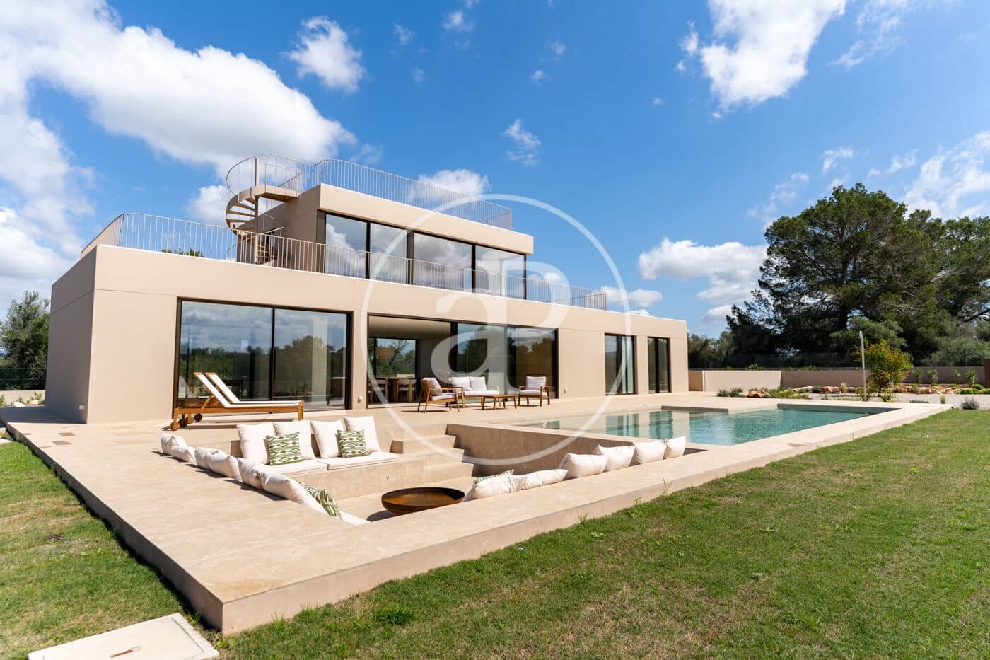 5 soveværelse Villa til salg i Son Gual med swimmingpool - € 2.690.000 (Ref: 9375352)