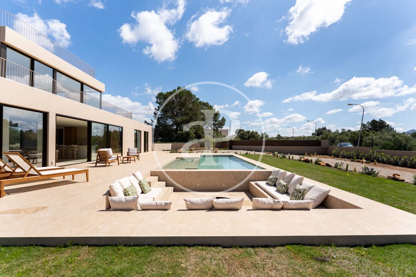 5 soveværelse Villa til salg i Son Gual med swimmingpool - € 2.690.000 (Ref: 9375352)
