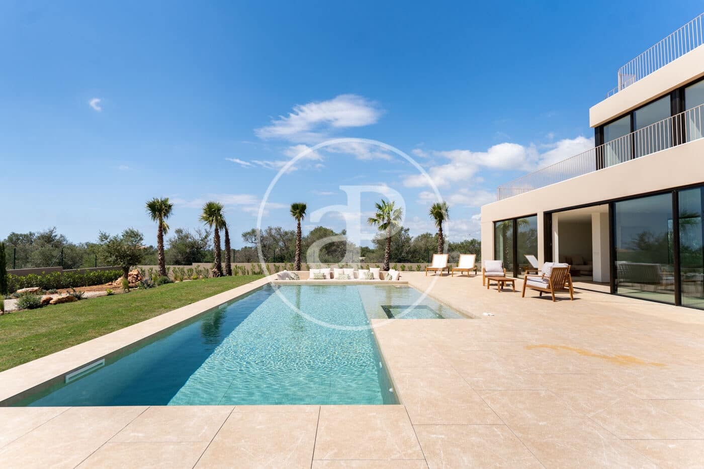 5 soveværelse Villa til salg i Son Gual med swimmingpool - € 2.690.000 (Ref: 9375352)