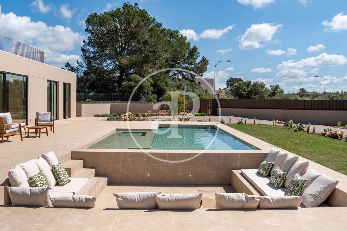 5 soveværelse Villa til salg i Son Gual med swimmingpool - € 2.690.000 (Ref: 9375352)