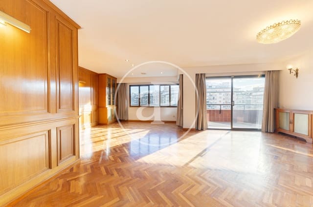 Appartement de 5 chambres à louer à El Camp d'en Serralta, Palma de Mallorca - 3 100 € (Ref: 9379037)