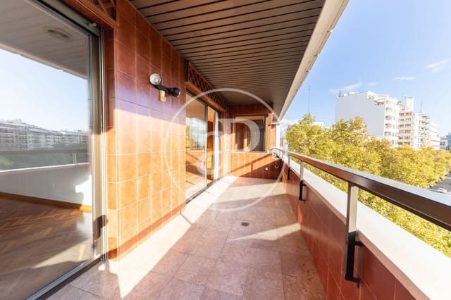 Appartement de 5 chambres à louer à El Camp d'en Serralta, Palma de Mallorca - 3 100 € (Ref: 9379037)