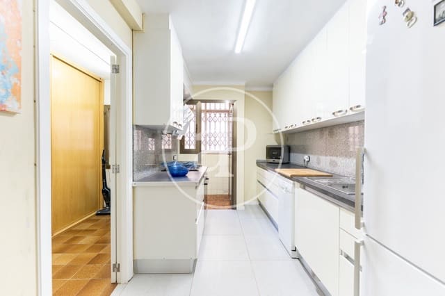 3 bedroom Apartment for rent in Es Forti, Palma de Mallorca - € 3,200 (Ref: 9382862)