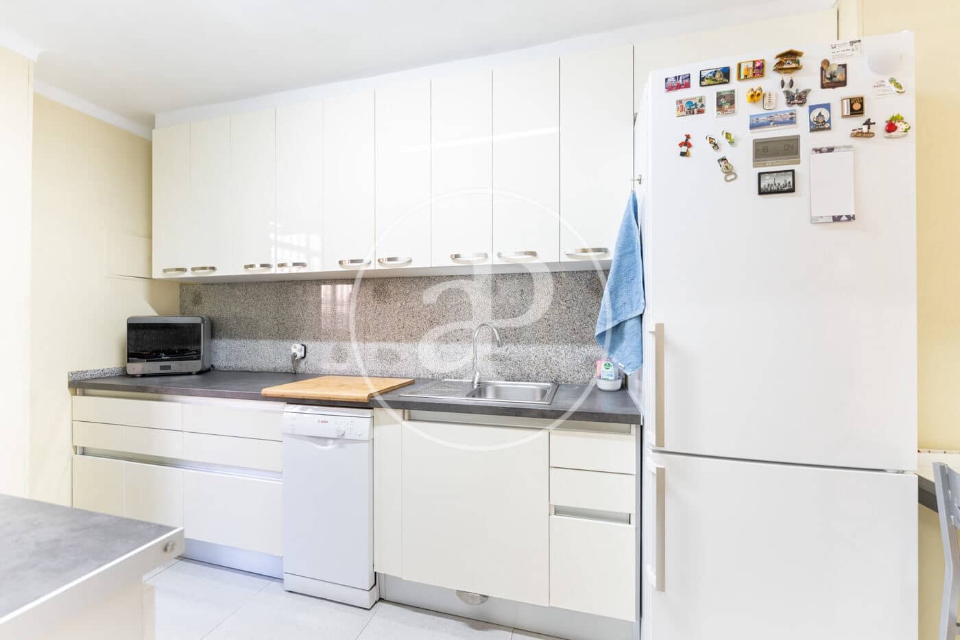 3 bedroom Apartment for rent in Es Forti - € 3,200 (Ref: 9382862)