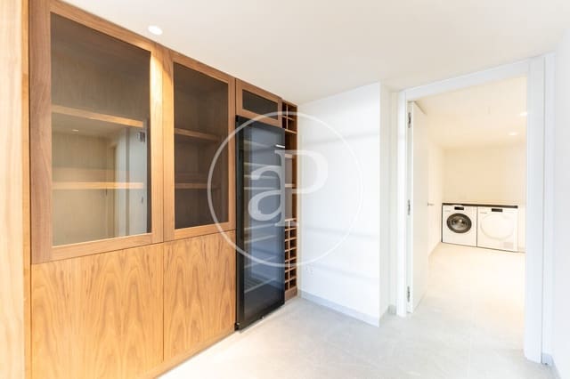 4 soveværelse Villa til salg i Son Gual, Palma de Mallorca med swimmingpool - € 2.640.000 (Ref: 9396013)