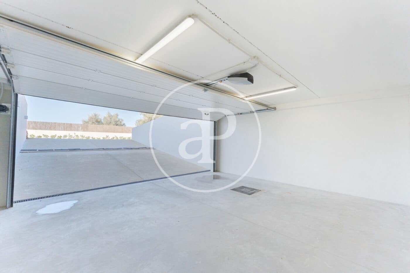 4 bedroom Villa for sale in Son Gual with pool - € 2,640,000 (Ref: 9396013)