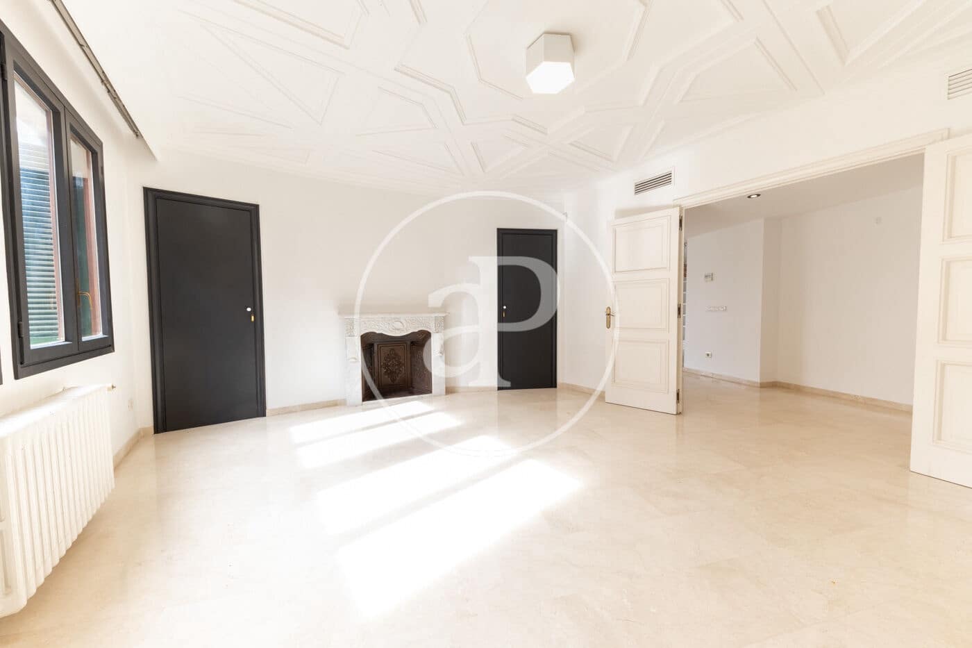4 sovrum Lägenhet att hyra i Palma de Mallorca - 3 600 € (Ref: 9406887)