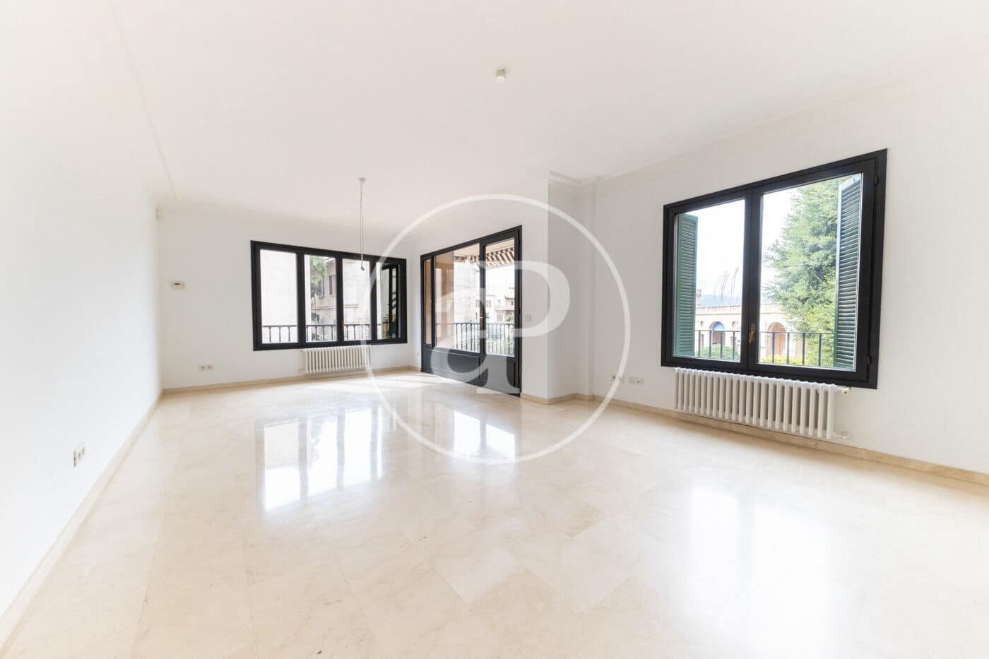 4 sovrum Lägenhet att hyra i Palma de Mallorca - 3 600 € (Ref: 9406887)