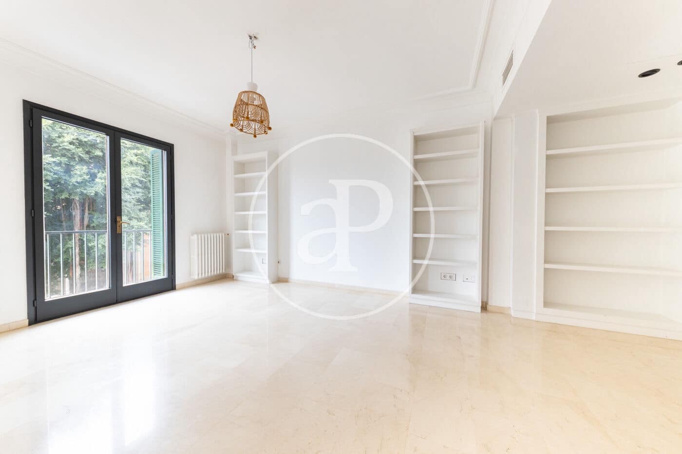 4 sovrum Lägenhet att hyra i Palma de Mallorca - 3 600 € (Ref: 9406887)