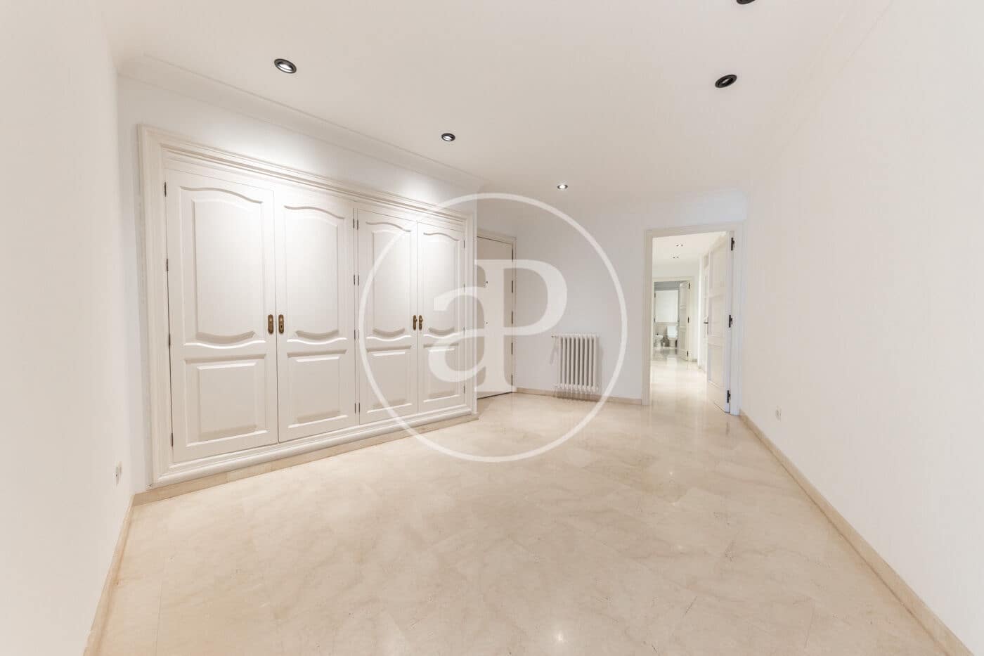 4 sovrum Lägenhet att hyra i Palma de Mallorca - 3 600 € (Ref: 9406887)