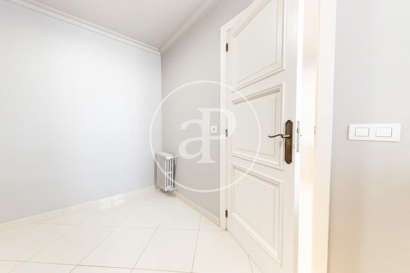 4 sovrum Lägenhet att hyra i Palma de Mallorca - 3 600 € (Ref: 9406887)