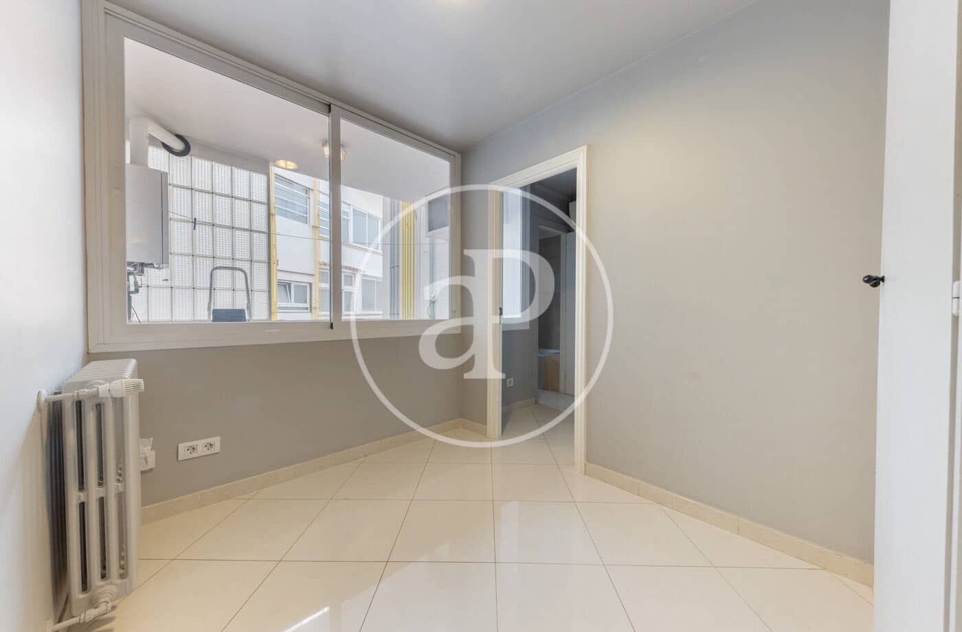 4 sovrum Lägenhet att hyra i Palma de Mallorca - 3 600 € (Ref: 9406887)