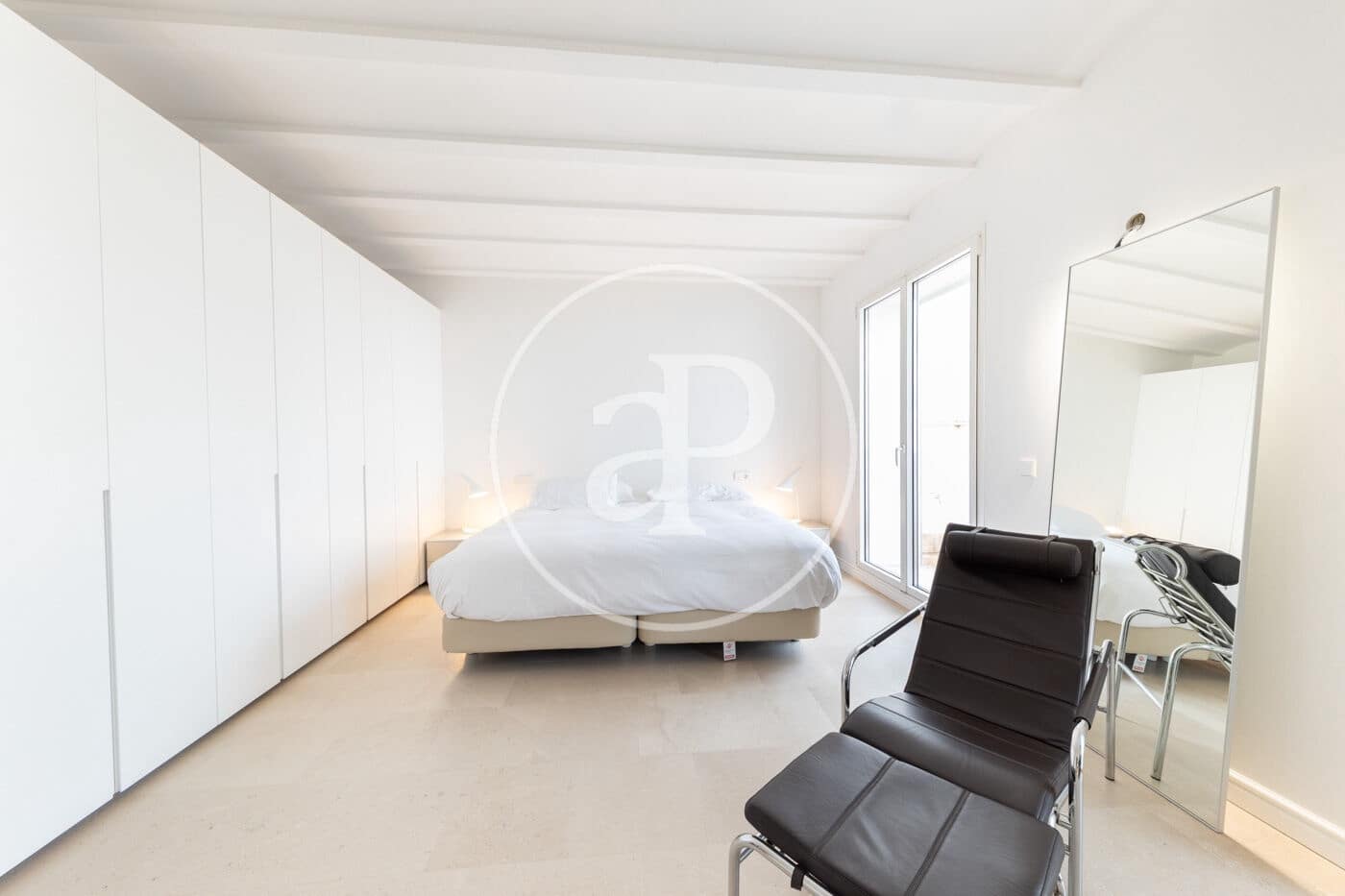 5 slaapkamer Villa te koop in Palma de Mallorca met zwembad - € 3.450.000 (Ref: 9410984)