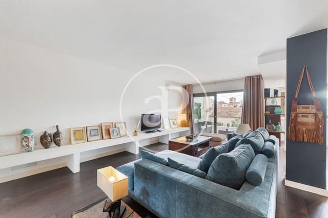 2 bedroom Penthouse for rent in La Missió, Palma de Mallorca - € 3,800 (Ref: 9414121)