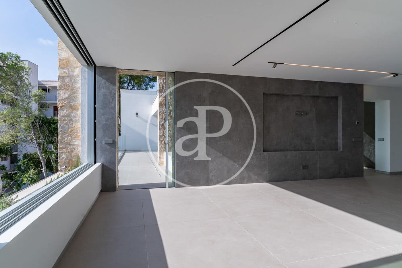 4 bedroom Villa for sale in Santa Ponsa with pool - € 4,250,000 (Ref: 9415953)