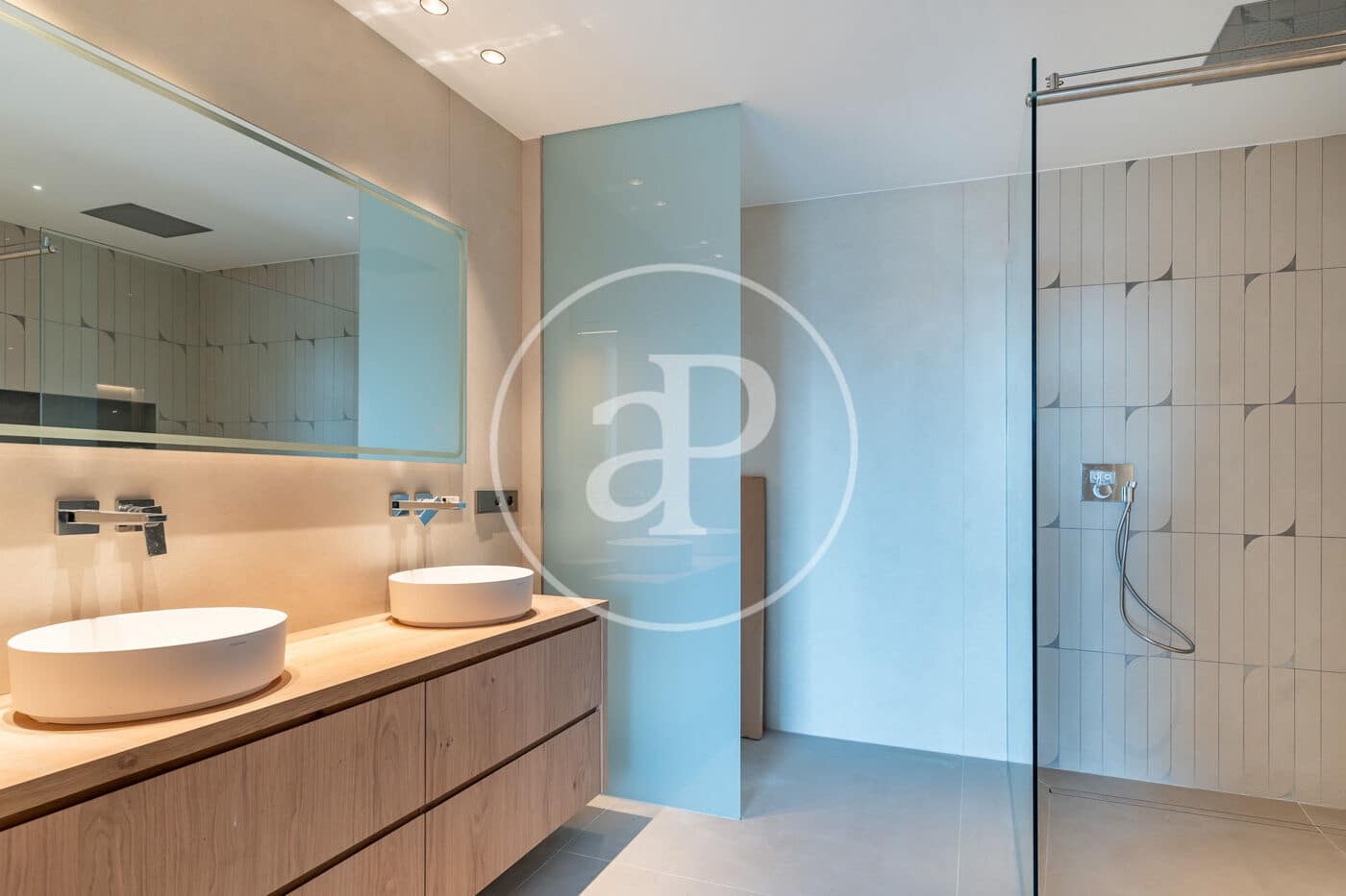 4 bedroom Villa for sale in Santa Ponsa with pool - € 4,250,000 (Ref: 9415953)