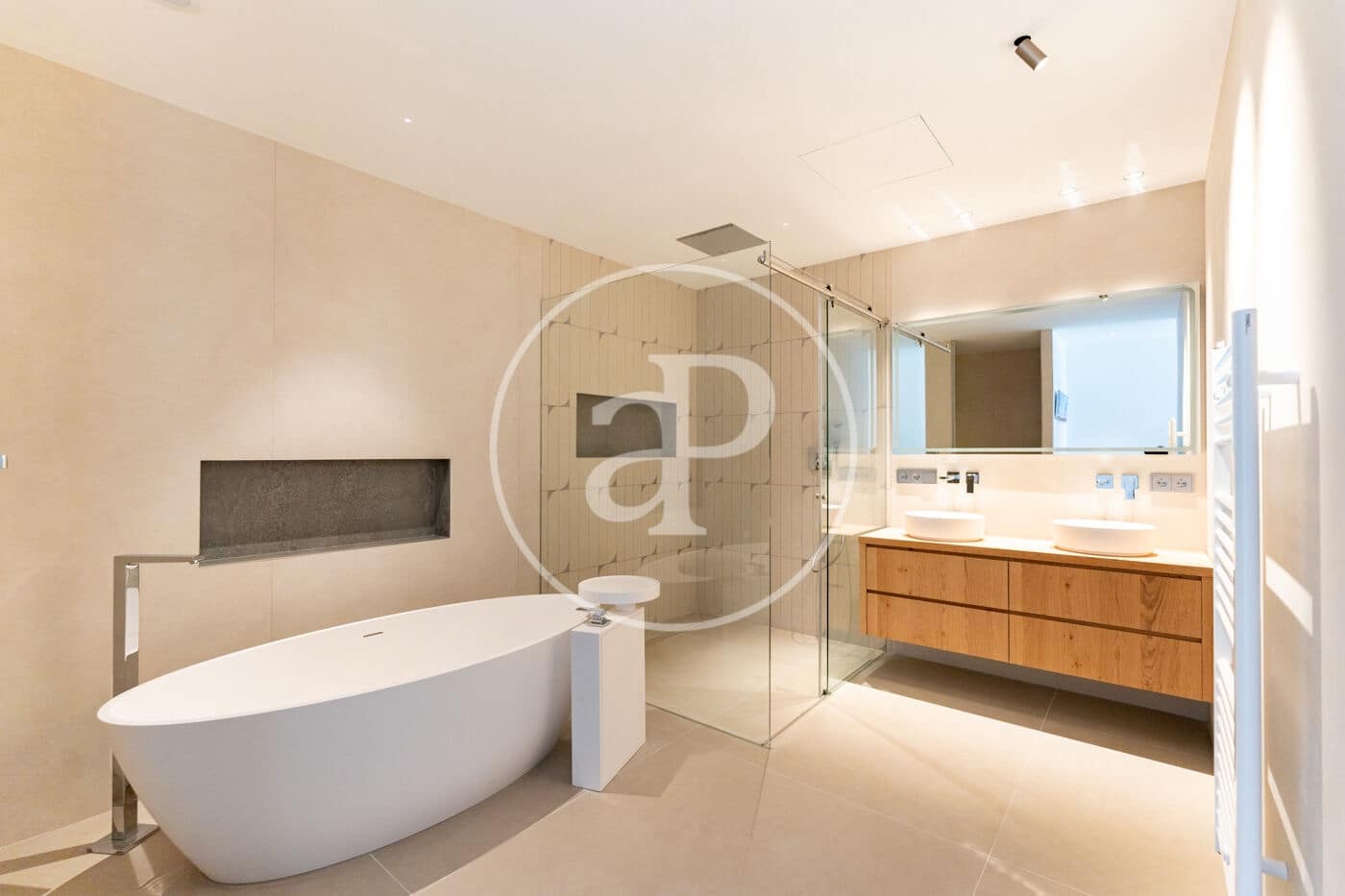 4 bedroom Villa for sale in Santa Ponsa with pool - € 4,250,000 (Ref: 9415953)