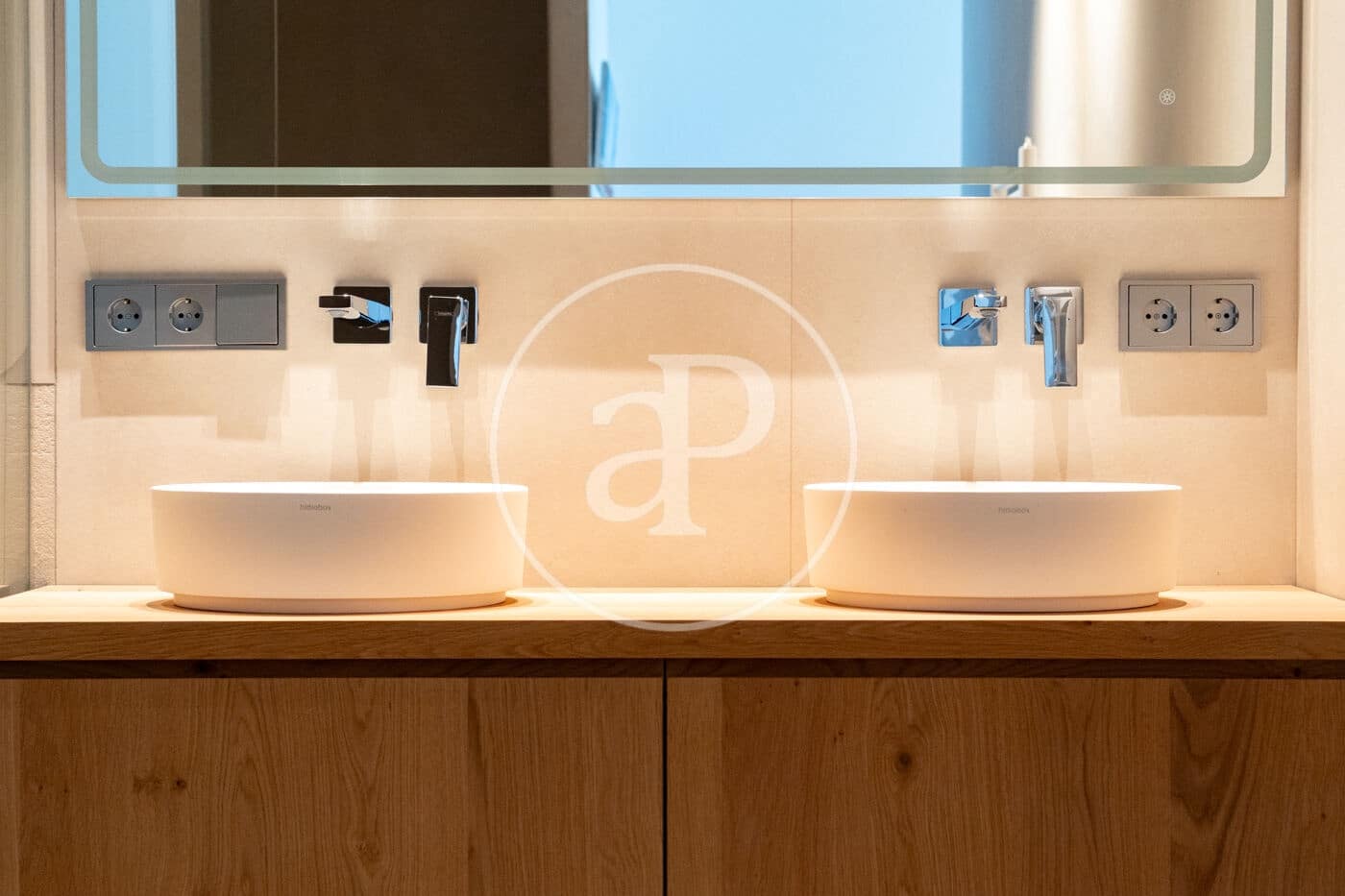 4 bedroom Villa for sale in Santa Ponsa with pool - € 4,250,000 (Ref: 9415953)