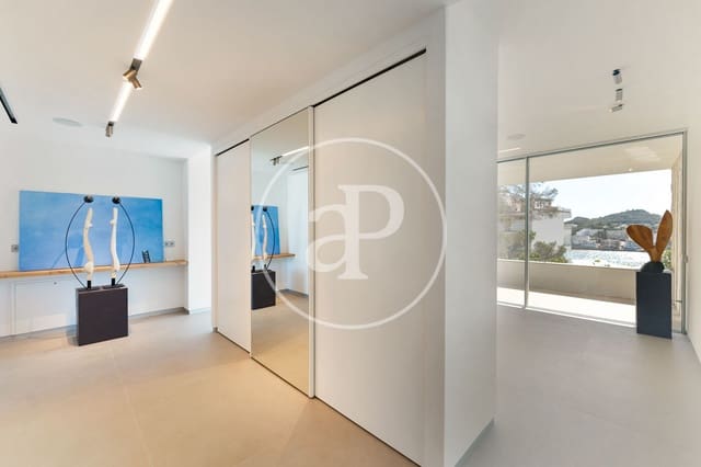 Chalet de 4 habitaciones en Santa Ponsa, Calvià en venta con piscina - 4.250.000 € (Ref: 9415953)