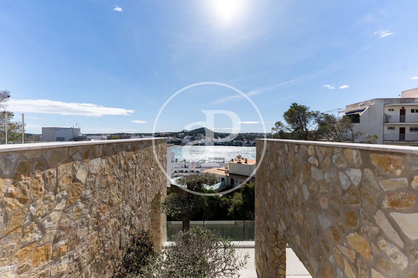 4 bedroom Villa for sale in Santa Ponsa with pool - € 4,250,000 (Ref: 9415953)