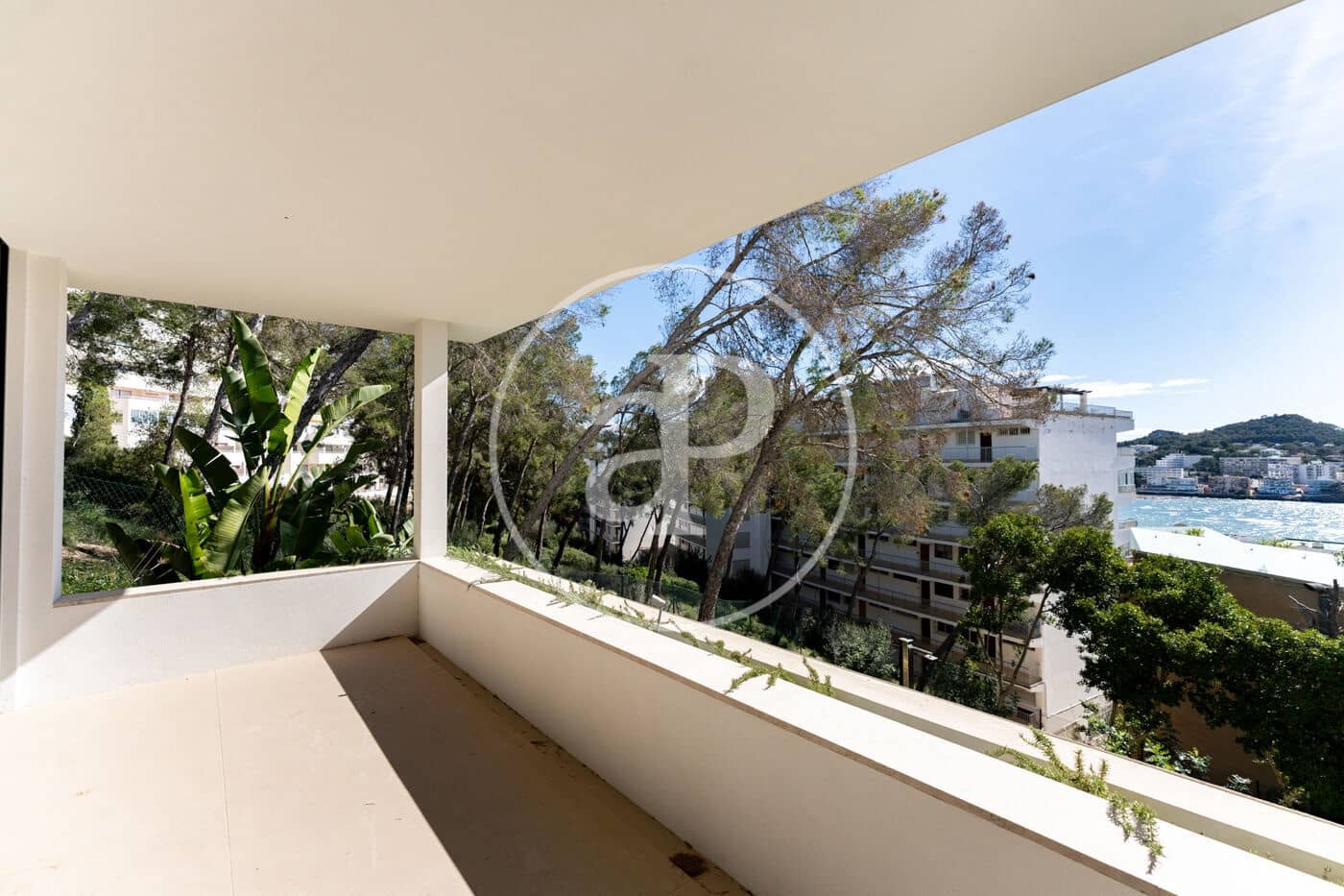 4 bedroom Villa for sale in Santa Ponsa with pool - € 4,250,000 (Ref: 9415953)