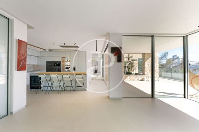 4 soveværelse Villa til salg i Santa Ponsa, Calvià med swimmingpool - € 4.250.000 (Ref: 9415953)