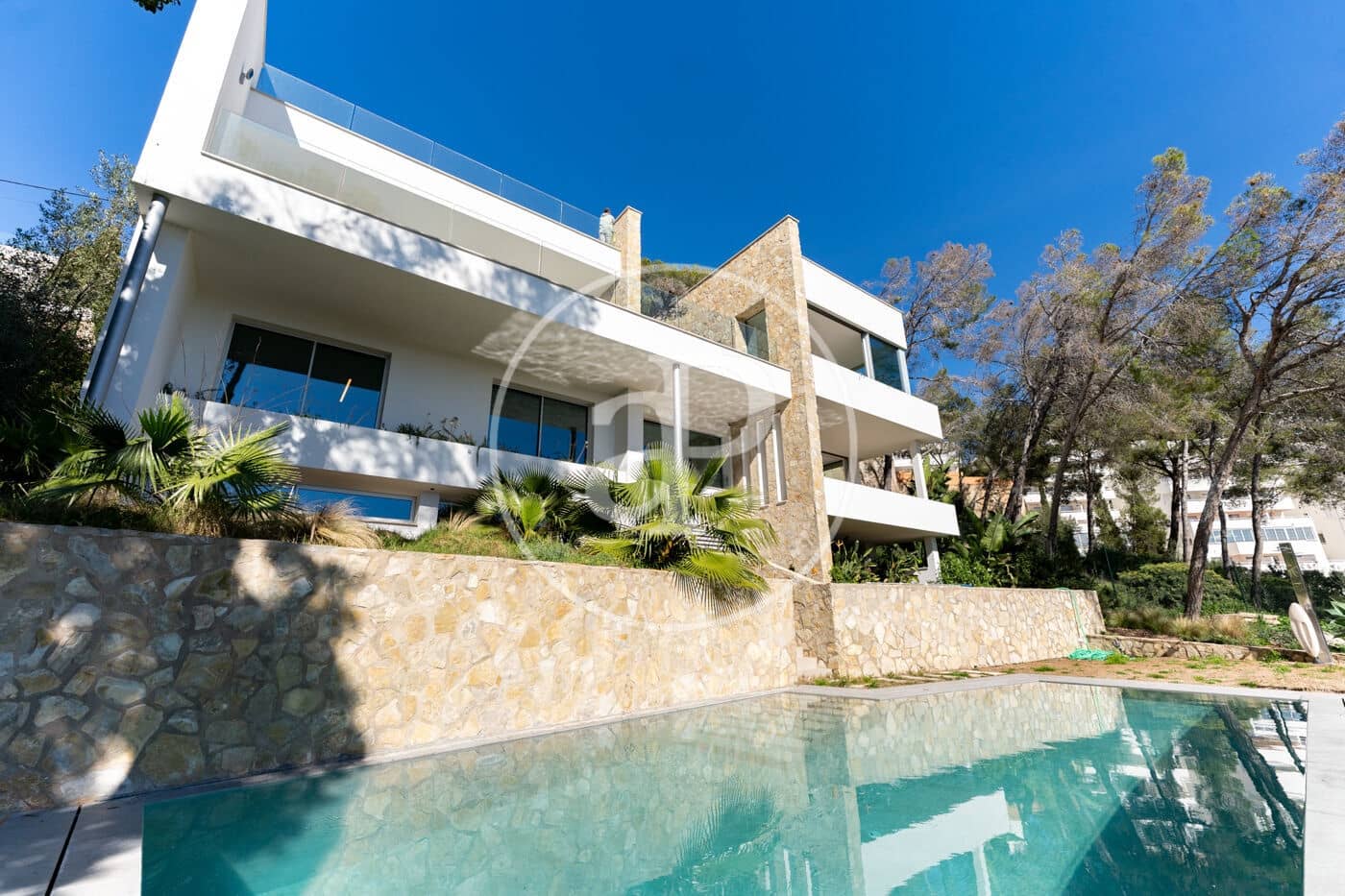 4 bedroom Villa for sale in Santa Ponsa with pool - € 4,250,000 (Ref: 9415953)