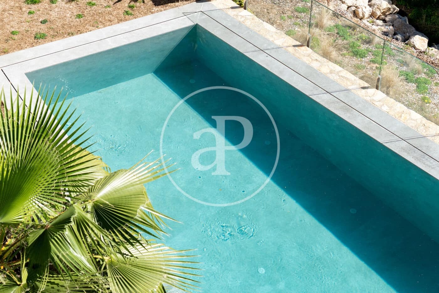 4 bedroom Villa for sale in Santa Ponsa with pool - € 4,250,000 (Ref: 9415953)