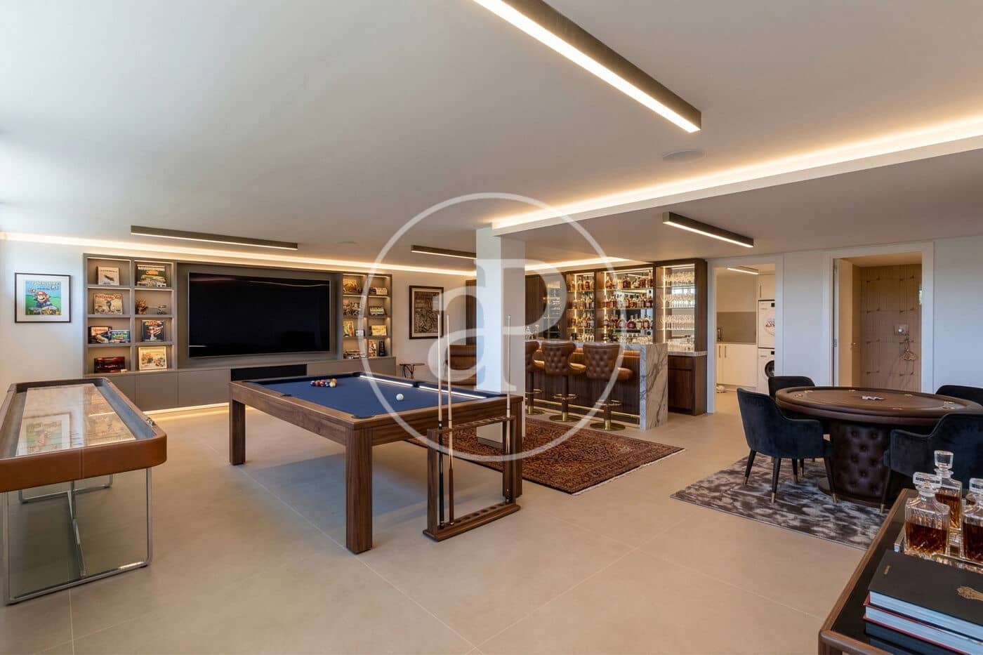 4 bedroom Villa for sale in Santa Ponsa with pool - € 3,990,000 (Ref: 9415953)