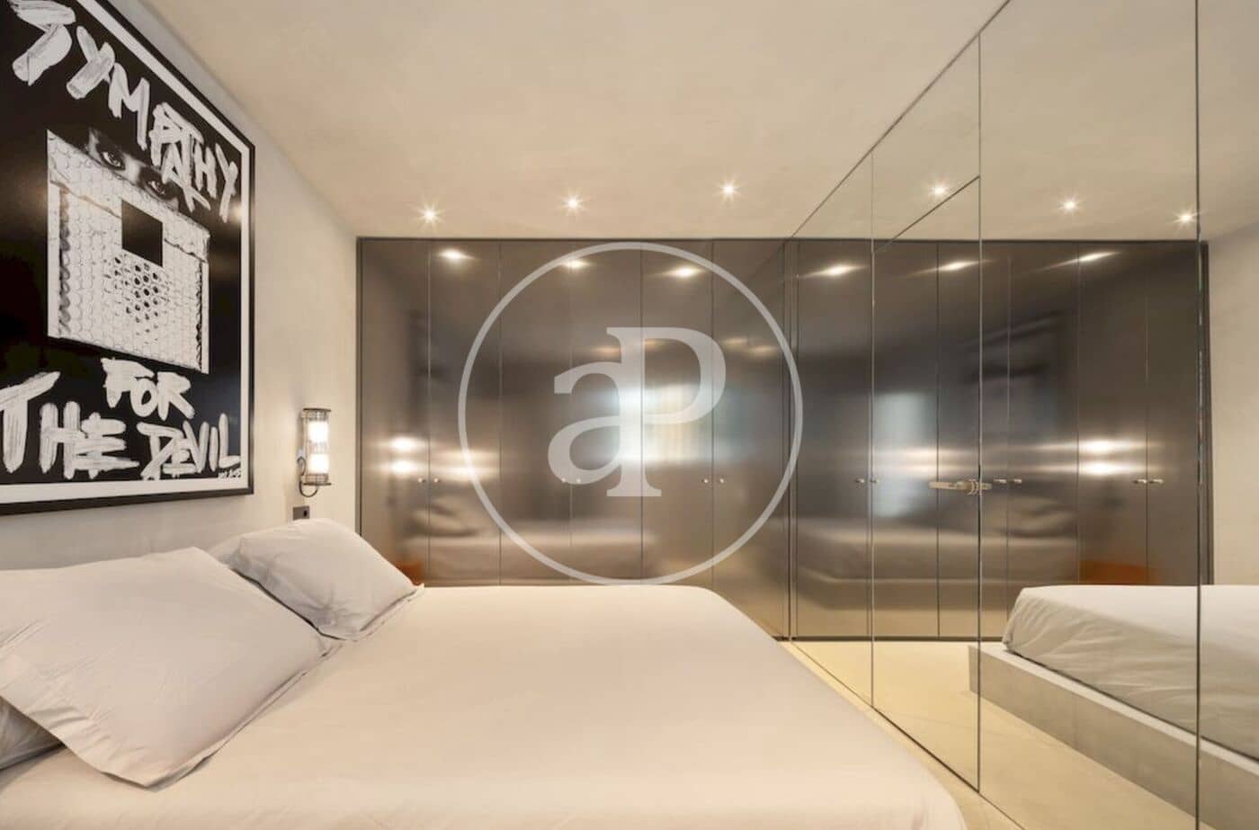 2 bedroom Apartment for sale in Alcudia - € 1,100,000 (Ref: 9422470)