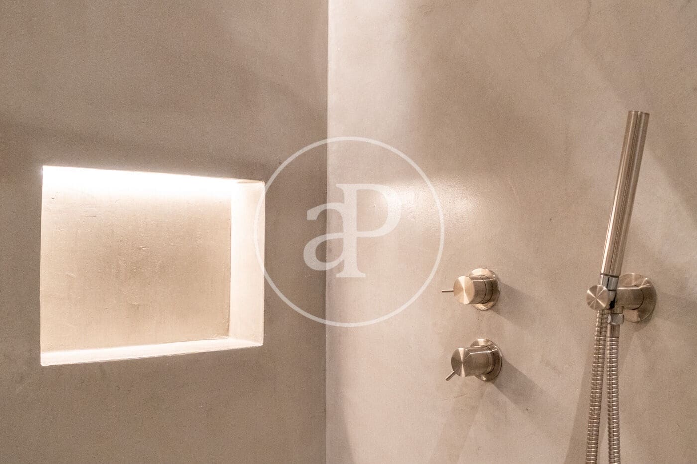 2 bedroom Apartment for sale in Alcudia - € 1,100,000 (Ref: 9422470)