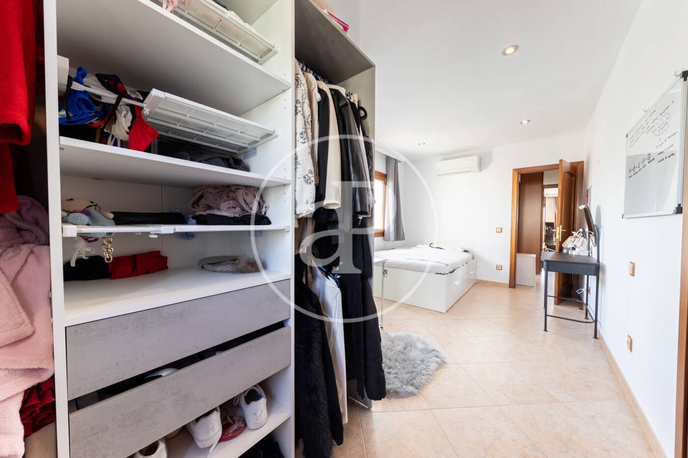 4 bedroom Villa for sale in Llucmajor - € 775,000 (Ref: 9422472)