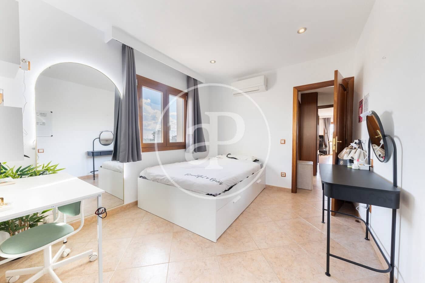 4 bedroom Villa for sale in Llucmajor - € 775,000 (Ref: 9422472)