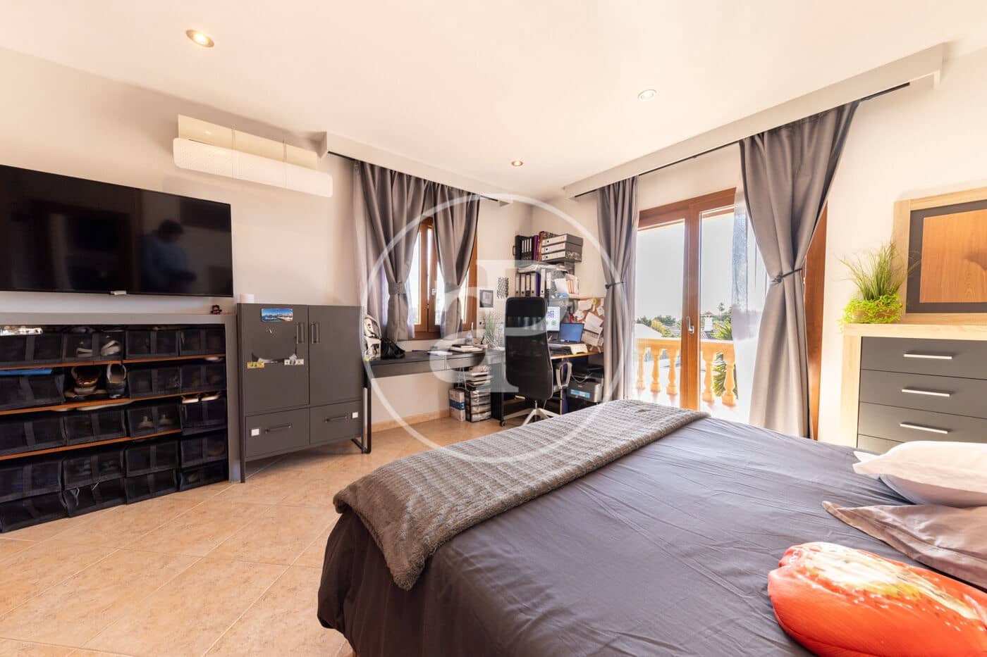 4 bedroom Villa for sale in Llucmajor - € 775,000 (Ref: 9422472)